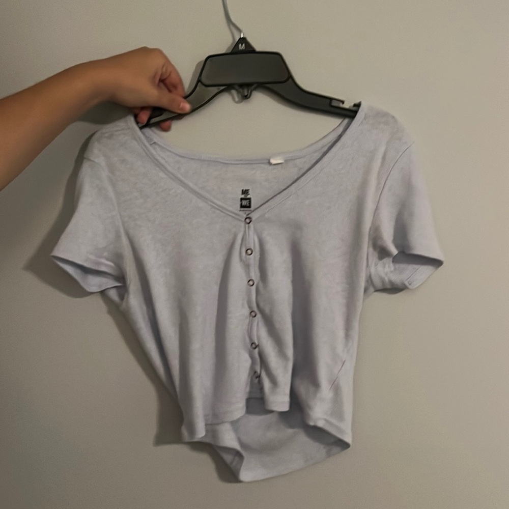 Light blue cropped shirt